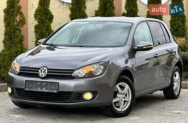 Хэтчбек Volkswagen Golf 2009 в Дрогобыче