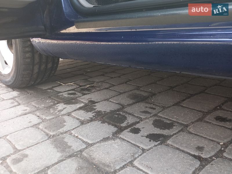 Хэтчбек Volkswagen Golf 1999 в Кременчуге