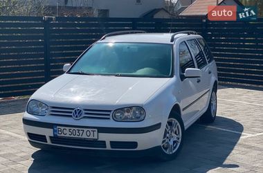 Універсал Volkswagen Golf 2003 в Львові
