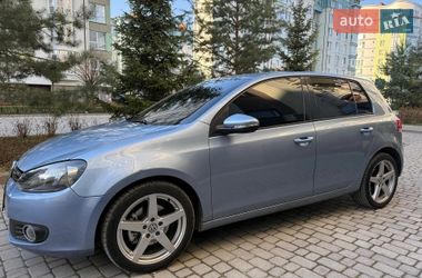 Хетчбек Volkswagen Golf 2011 в Івано-Франківську