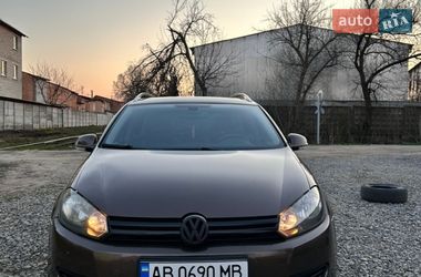 Універсал Volkswagen Golf 2012 в Вінниці