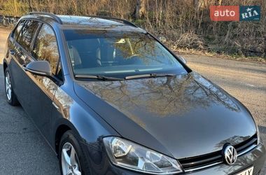Універсал Volkswagen Golf 2014 в Корсунь-Шевченківському