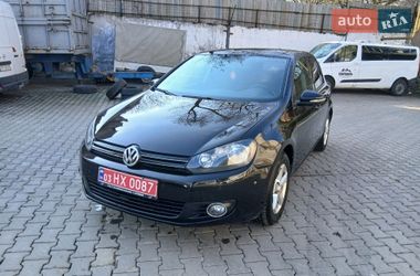 Хэтчбек Volkswagen Golf 2009 в Черновцах