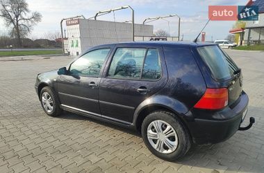 Хэтчбек Volkswagen Golf 2000 в Чорткове