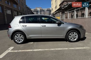 Хетчбек Volkswagen Golf 2019 в Києві