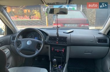 Универсал Volkswagen Golf 2002 в Кельменцах
