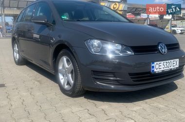Універсал Volkswagen Golf 2015 в Чернівцях