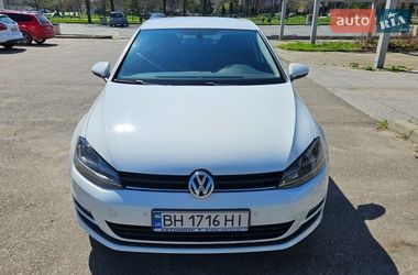 Хэтчбек Volkswagen Golf 2012 в Одессе