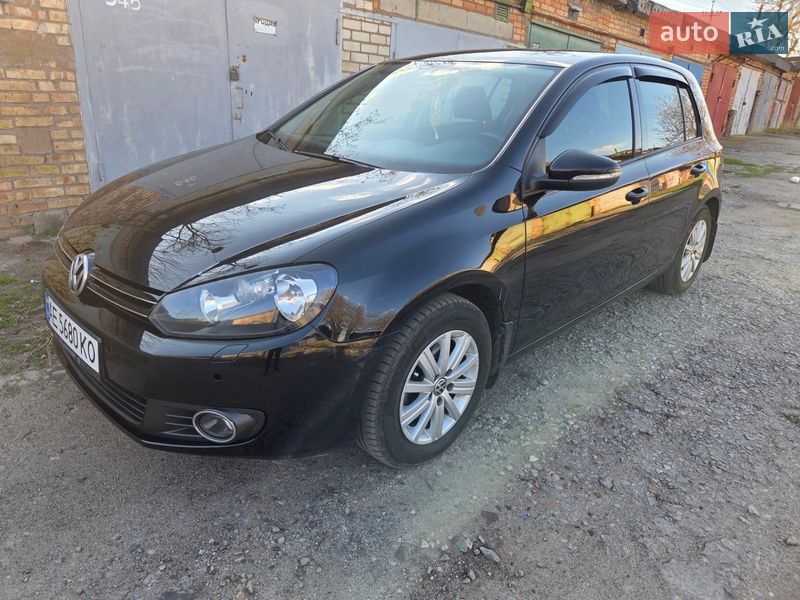 Хэтчбек Volkswagen Golf 2012 в Никополе