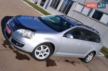 Універсал Volkswagen Golf 2009 в Чернігові