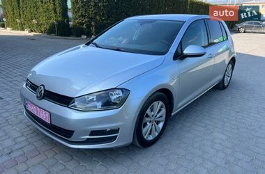 Хэтчбек Volkswagen Golf 2014 в Дунаевцах