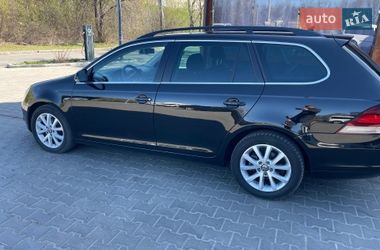 Универсал Volkswagen Golf 2011 в Луцке