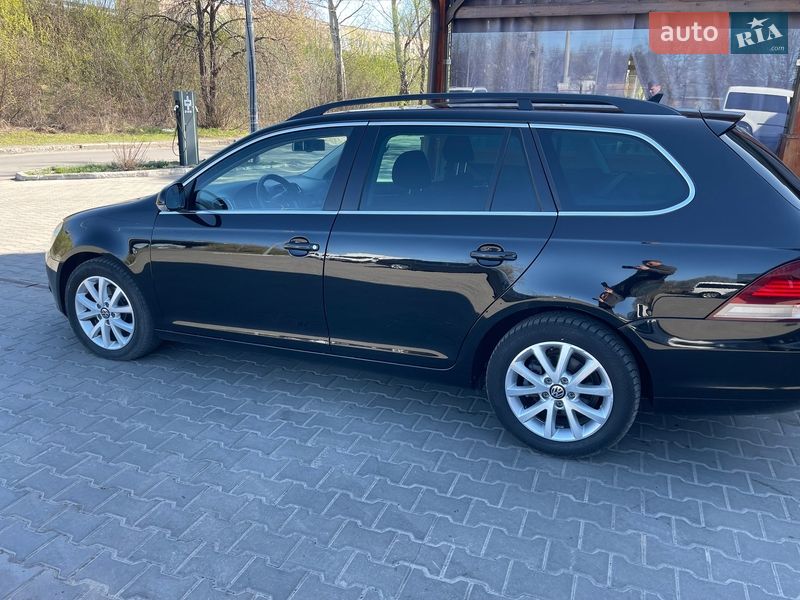 Volkswagen Golf 2011