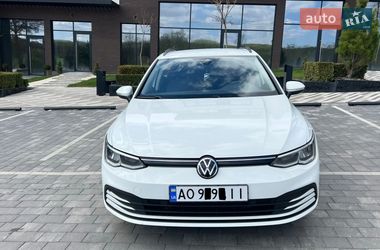 Универсал Volkswagen Golf 2021 в Ужгороде