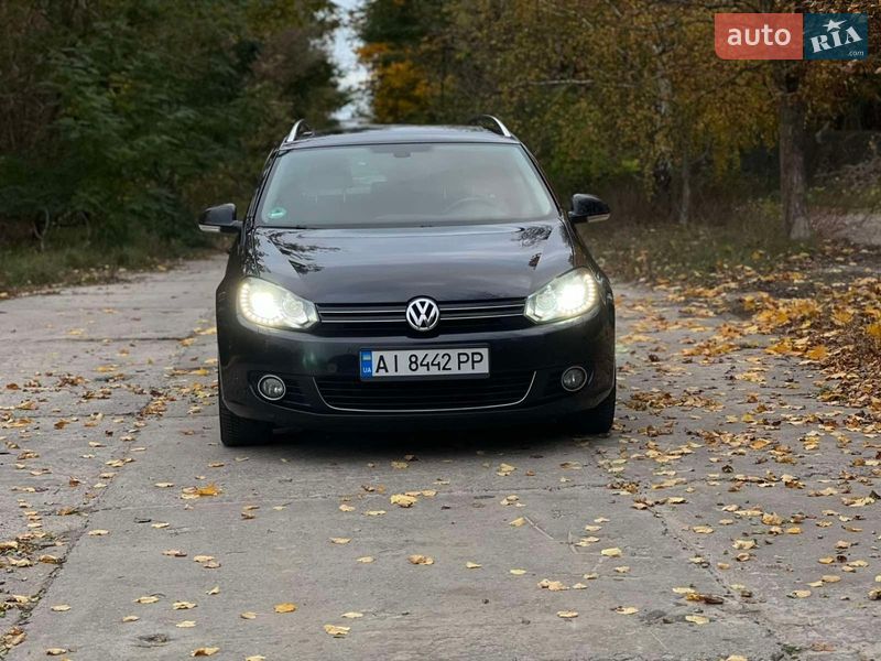 Універсал Volkswagen Golf 2011 в Макарові