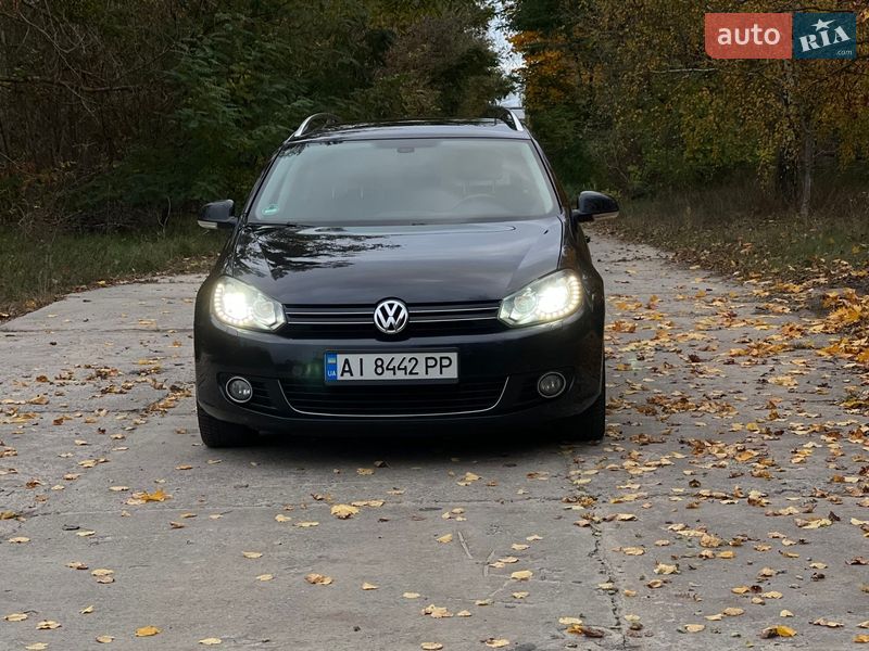 Універсал Volkswagen Golf 2011 в Макарові