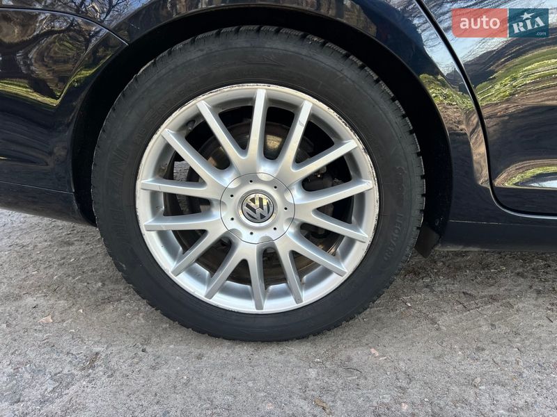 Універсал Volkswagen Golf 2011 в Макарові