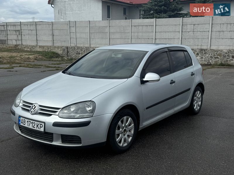 Volkswagen Golf 2003