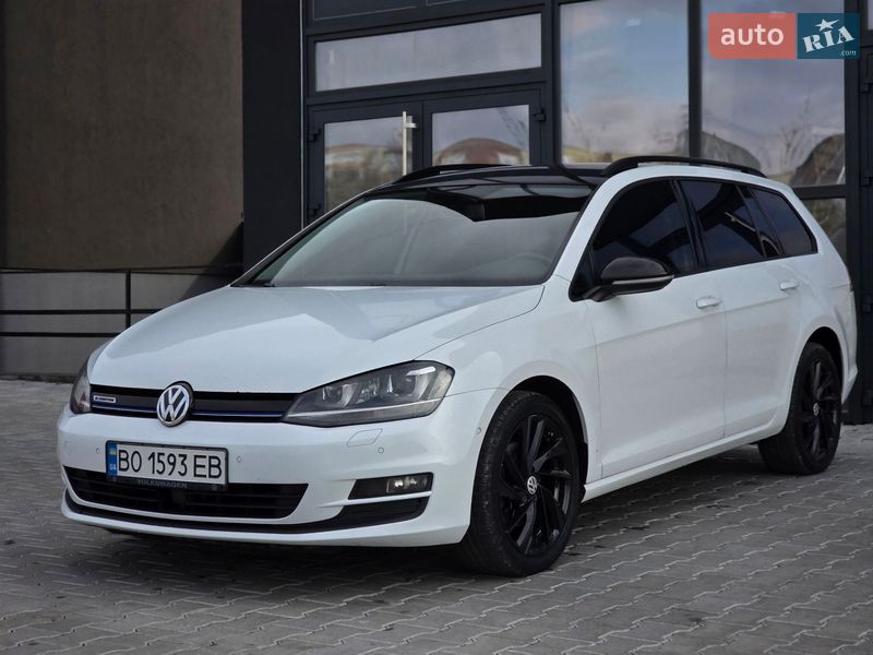 Универсал Volkswagen Golf 2014 в Тернополе