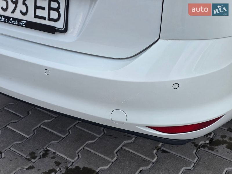 Универсал Volkswagen Golf 2014 в Тернополе