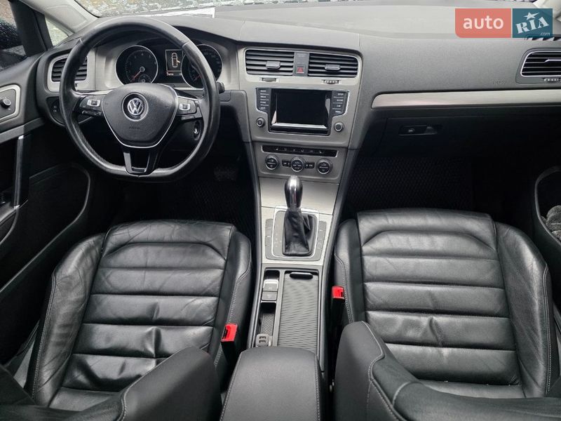 Универсал Volkswagen Golf 2014 в Тернополе