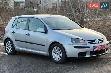 Хэтчбек Volkswagen Golf 2004 в Тернополе