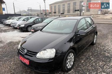 Хэтчбек Volkswagen Golf 2005 в Ивано-Франковске