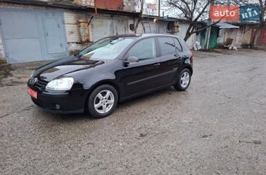 Хэтчбек Volkswagen Golf 2008 в Киеве