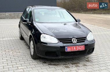 Хетчбек Volkswagen Golf 2004 в Тернополі