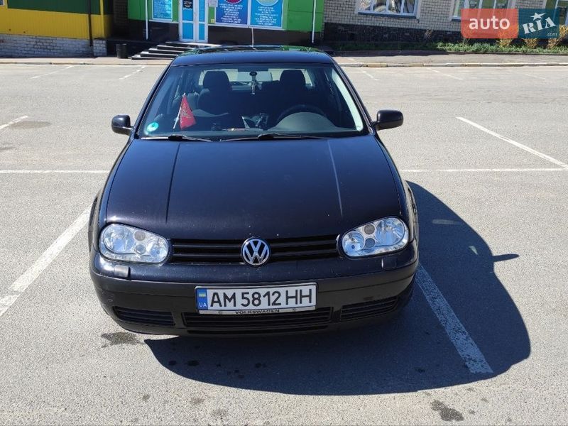 Volkswagen Golf 2002