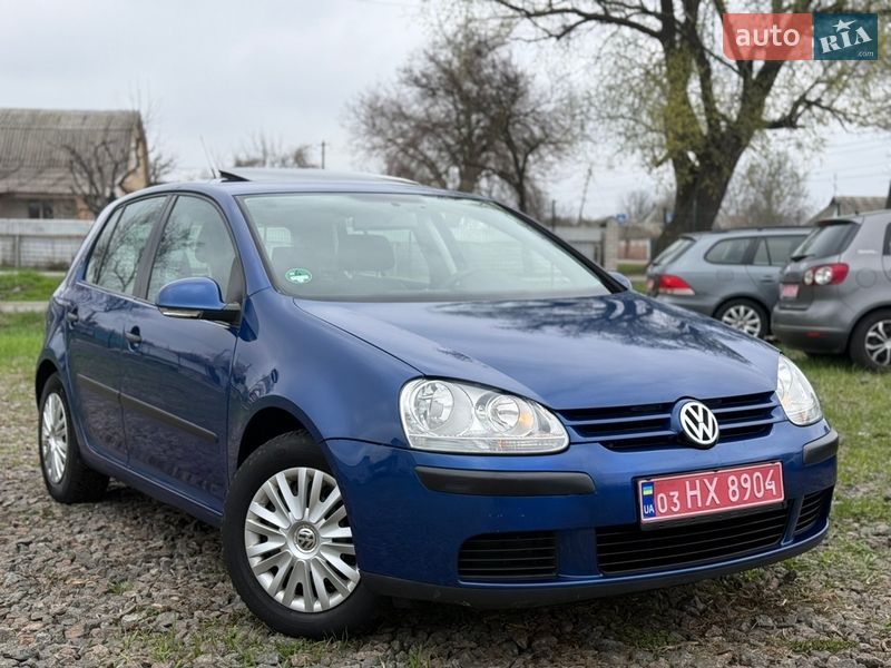 Хэтчбек Volkswagen Golf 2006 в Березане
