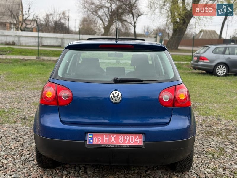 Хэтчбек Volkswagen Golf 2006 в Березане