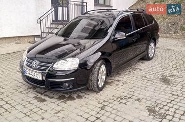 Универсал Volkswagen Golf 2009 в Чорткове