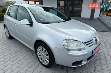 Хэтчбек Volkswagen Golf 2008 в Дунаевцах