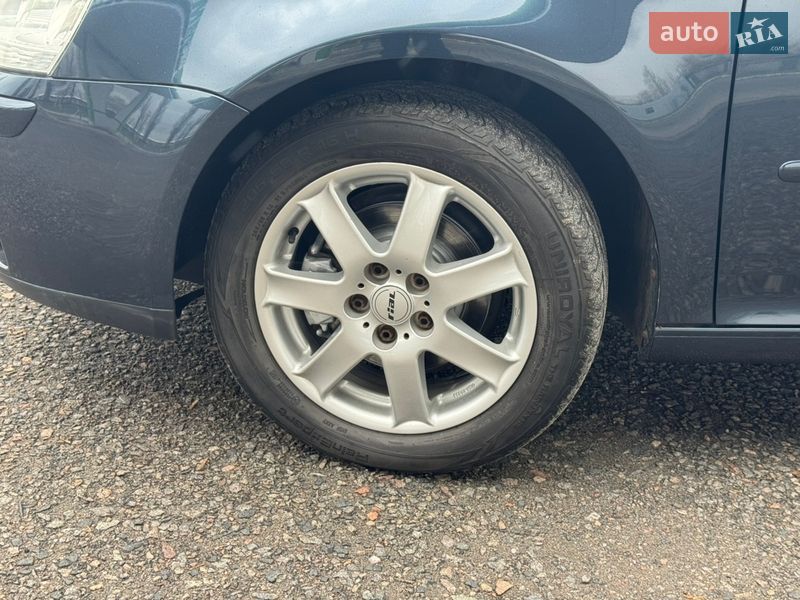 Хэтчбек Volkswagen Golf 2007 в Ахтырке фото 18 Хэтчбек Volkswagen Golf 2007 в Ахтырке