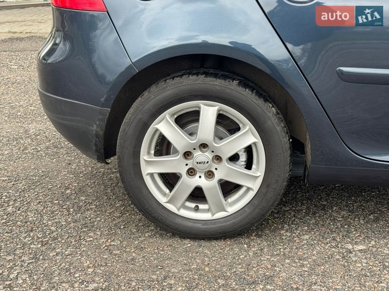 Хэтчбек Volkswagen Golf 2007 в Ахтырке фото 24 Хэтчбек Volkswagen Golf 2007 в Ахтырке