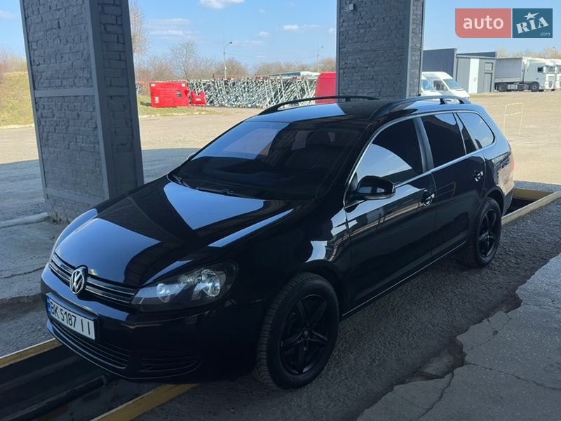 Универсал Volkswagen Golf 2010 в Харькове фото 4 Универсал Volkswagen Golf 2010 в Харькове