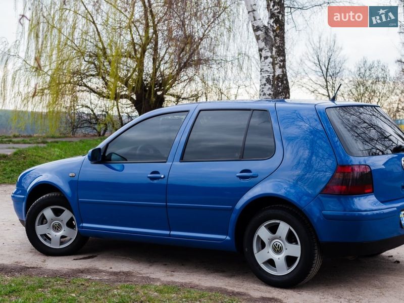 Хэтчбек Volkswagen Golf 1997 в Бучаче