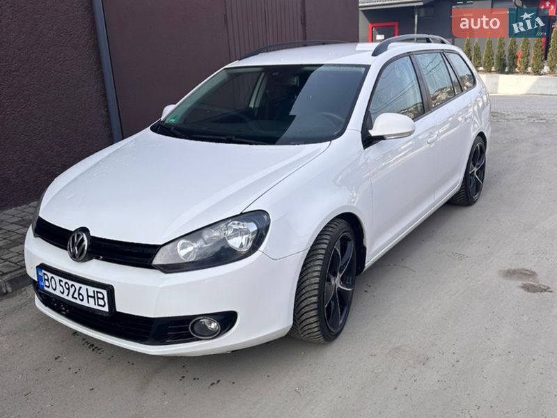 Универсал Volkswagen Golf 2009 в Збараже