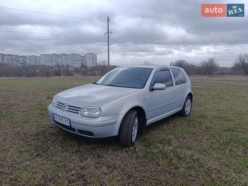 Volkswagen Golf 1998
