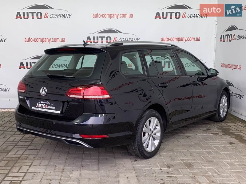 Универсал Volkswagen Golf 2018 в Львове