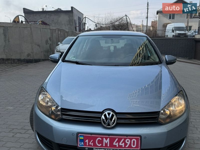 Хэтчбек Volkswagen Golf 2009 в Ивано-Франковске фото 2 Хэтчбек Volkswagen Golf 2009 в Ивано-Франковске