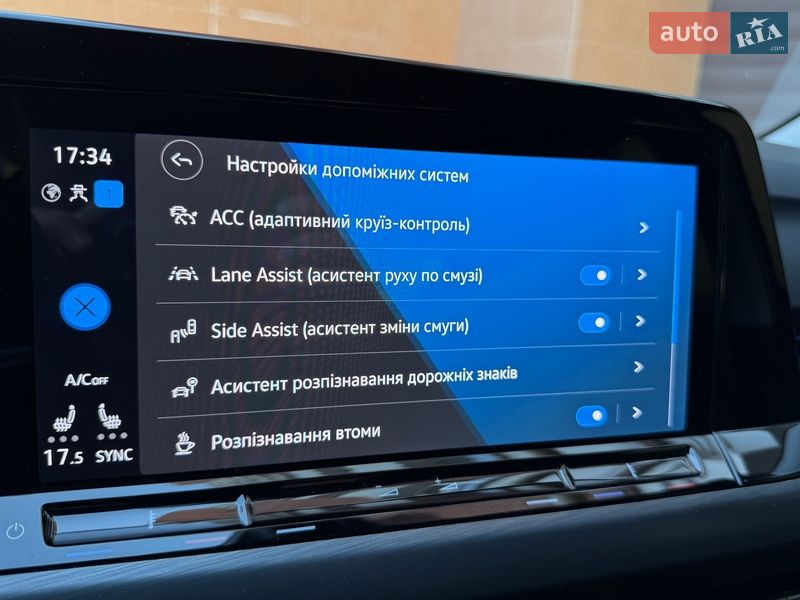 Универсал Volkswagen Golf 2021 в Хмельницком