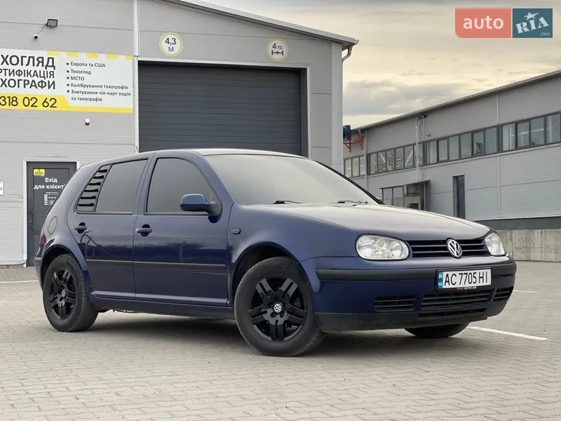 Volkswagen Golf