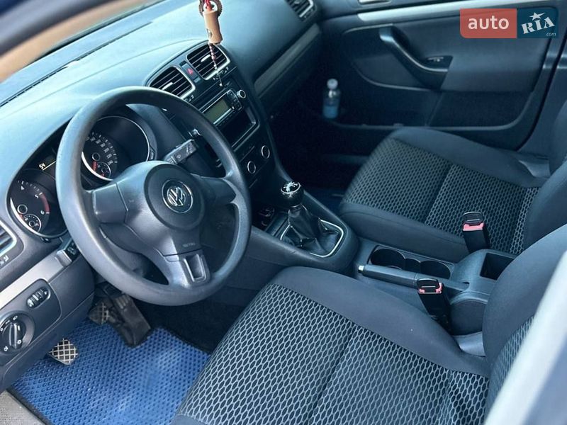 Универсал Volkswagen Golf 2011 в Звягеле фото 6 Универсал Volkswagen Golf 2011 в Звягеле