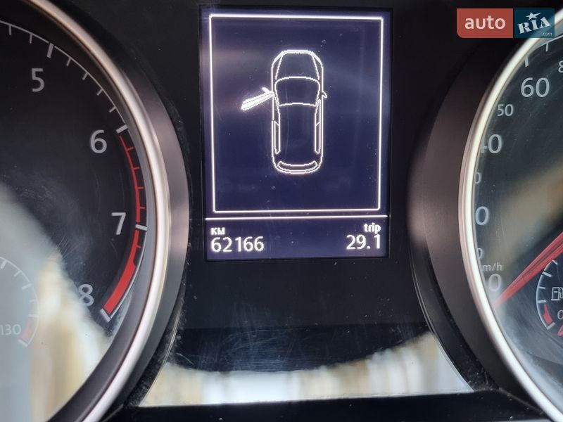 Хэтчбек Volkswagen Golf 2018 в Киеве