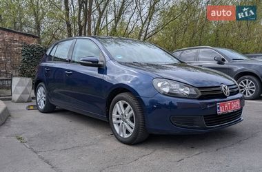 Хетчбек Volkswagen Golf 2010 в Луцьку
