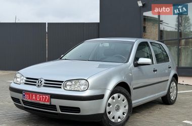 Хэтчбек Volkswagen Golf 2003 в Тернополе