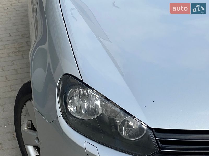 Универсал Volkswagen Golf 2012 в Львове