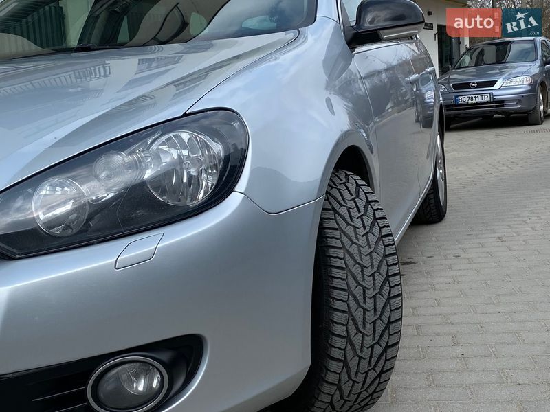 Универсал Volkswagen Golf 2012 в Львове